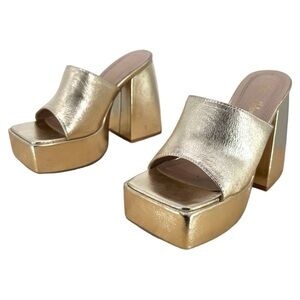 Chase + Chloe 8 Gold Metallic Platform Block Heel Sandals Slides Retro Party